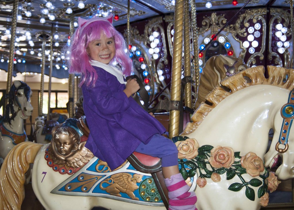 First time on a carousel at Da Ani Kami Kon at Manchester Center dressed as Annie from League of Legends