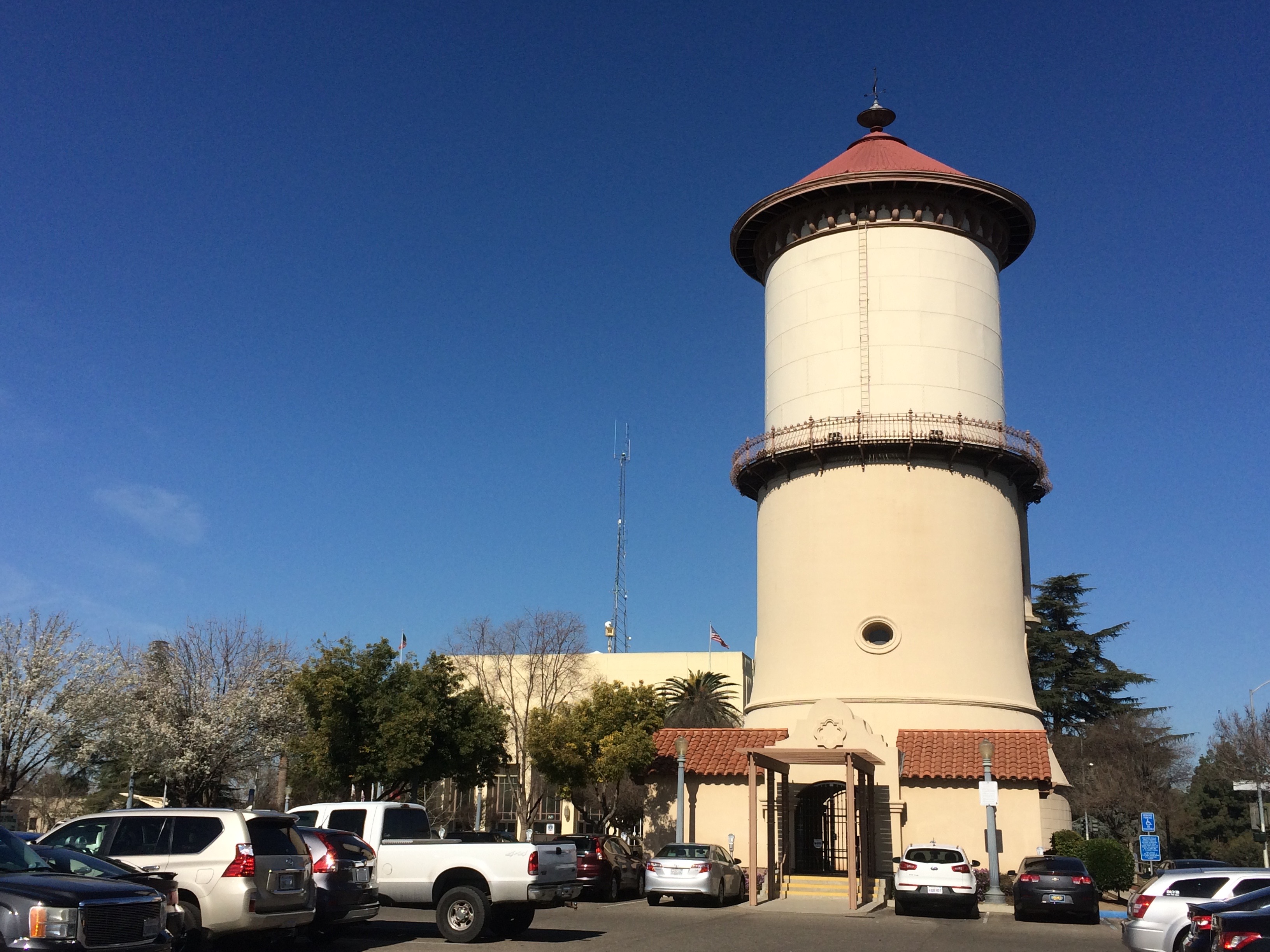 save the old Fresno Water Tower