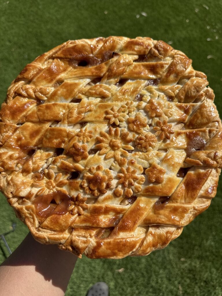 Another fabulous looking pie from the Pie Mamas of Fresno